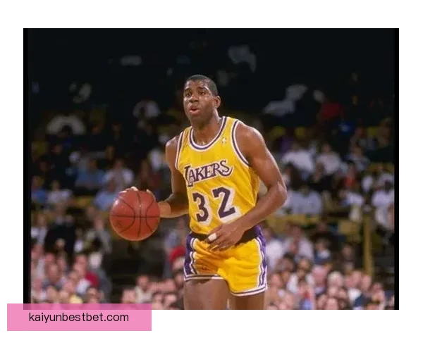 奥尼尔称乔丹为历史最佳 詹姆斯是魔术师约翰逊的放大版